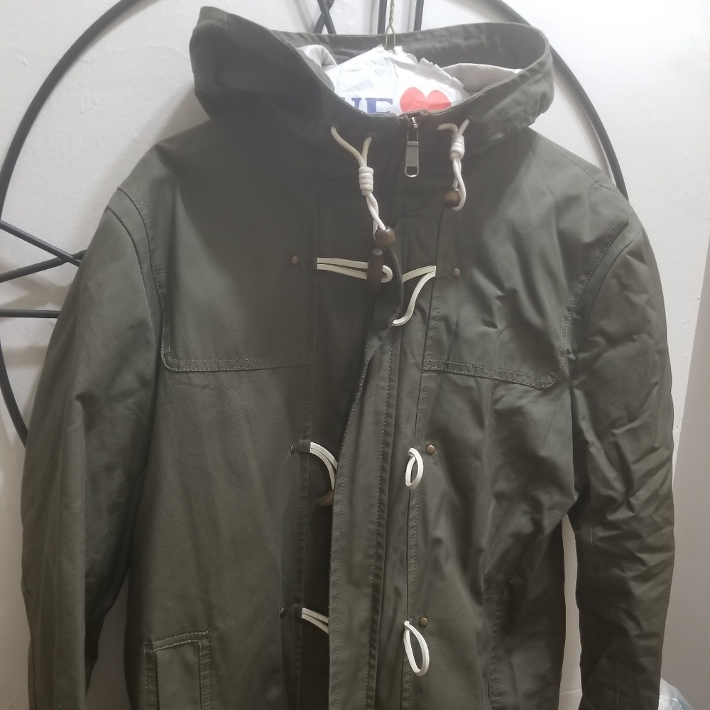 Light weight spring/fall jacket